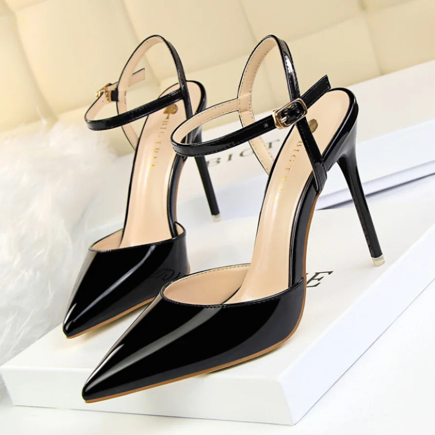 86-1 estilo simples fino salto ultra alto raso pintado couro sexy boate emagrecimento uma palavra cinta sapatos femininos legais