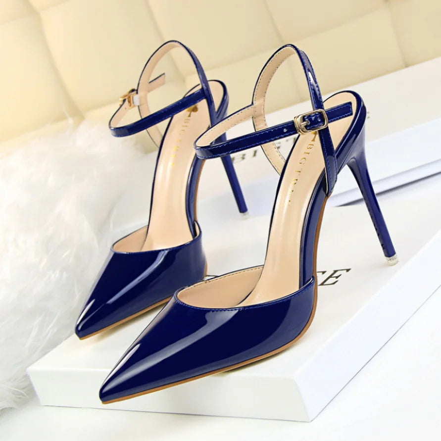 86-1 estilo simples fino salto ultra alto raso pintado couro sexy boate emagrecimento uma palavra cinta sapatos femininos legais